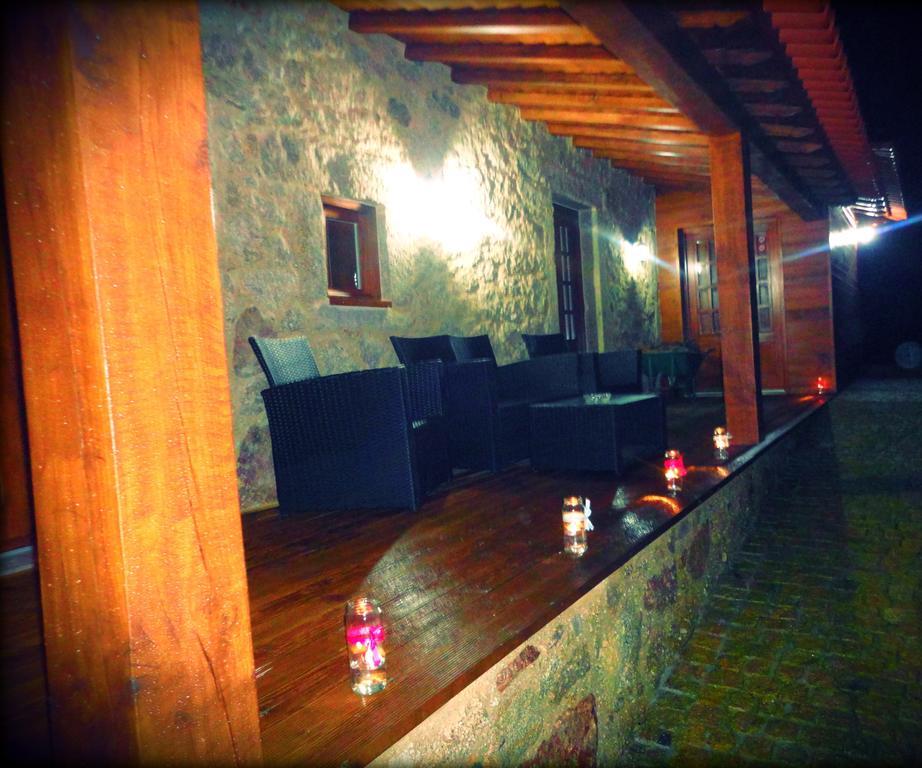 Casa Das Anas Pensionat Ponte de Lima Rum bild