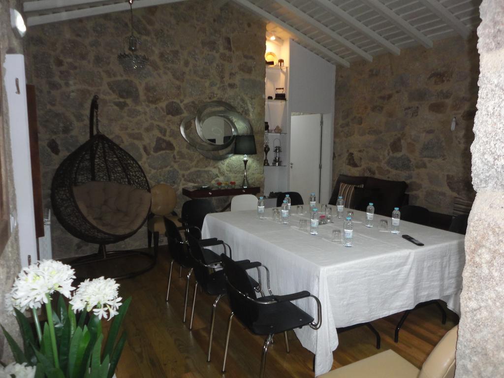 Casa Das Anas Pensionat Ponte de Lima Rum bild